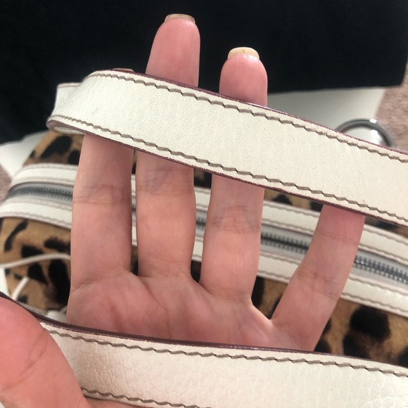 Dolce and Gabbana bag authentic - Picture 4 of 8